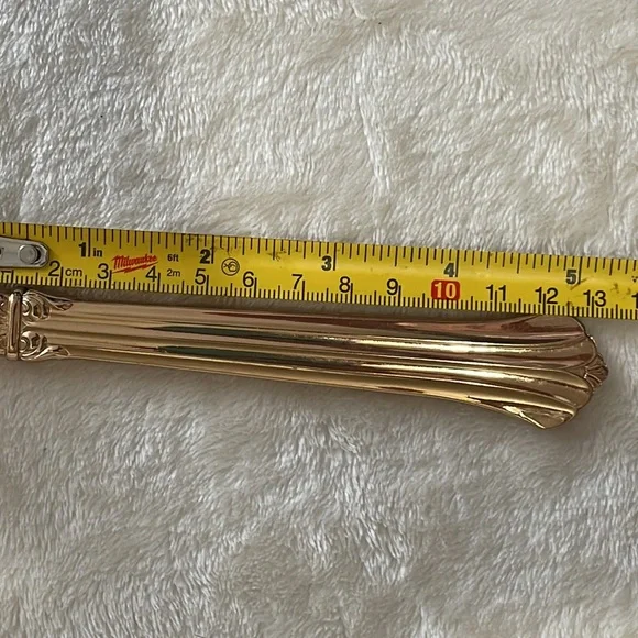 Vintage Brush with embroidery details! - Picture 12 of 12